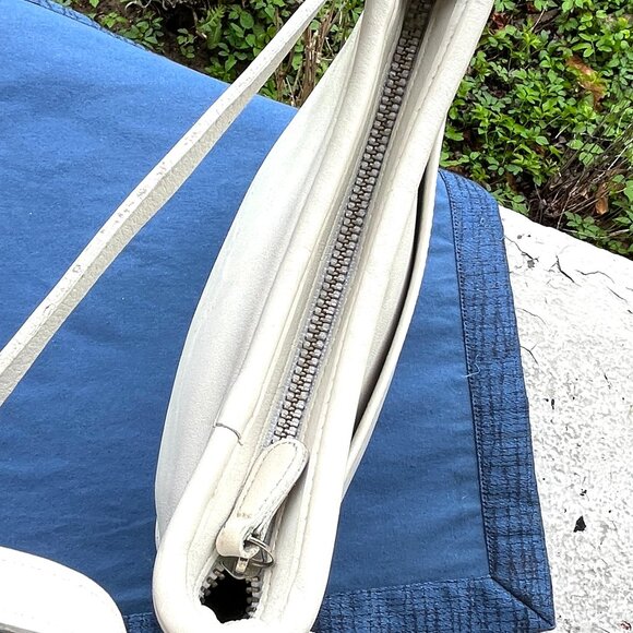 COACH Vintage Mambo Y2K Bucket 90s Ivory White Silver Small Mini Crossbody Bag - Picture 4 of 7